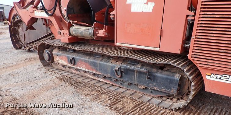 image for item DK3609 2007 Ditch Witch HT220  trencher