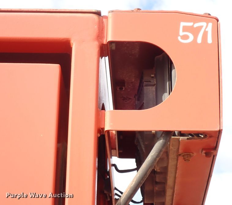 image for item DK3609 2007 Ditch Witch HT220  trencher