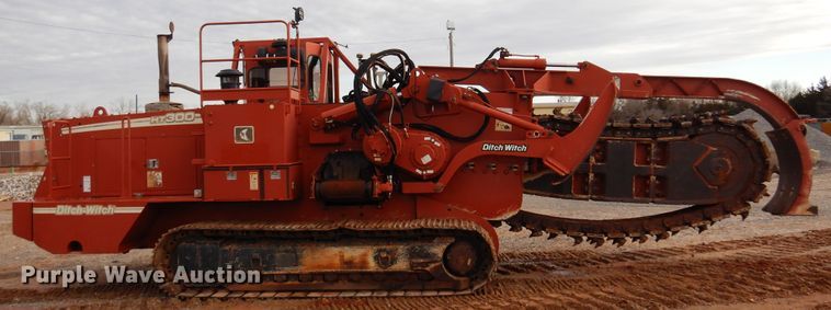 image for item DK3610 2008 Ditch Witch HT300  trencher