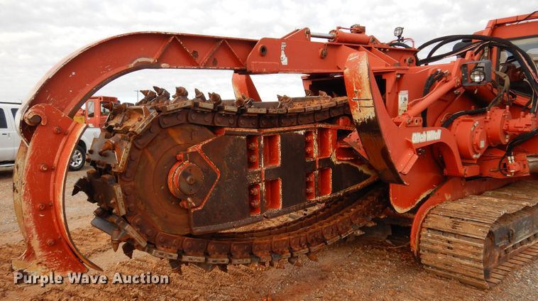 image for item DK3610 2008 Ditch Witch HT300  trencher