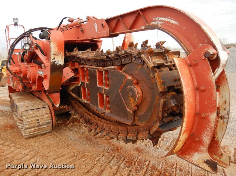 image for item DK3610 2008 Ditch Witch HT300  trencher