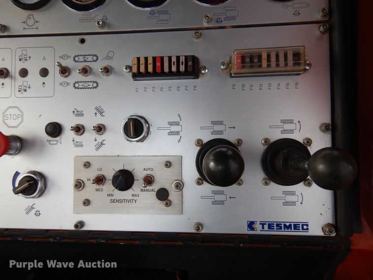 image for item DK3610 2008 Ditch Witch HT300  trencher