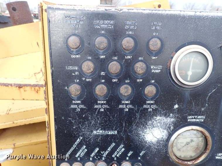 image for item DK3611 1994 Vermeer T555  trencher