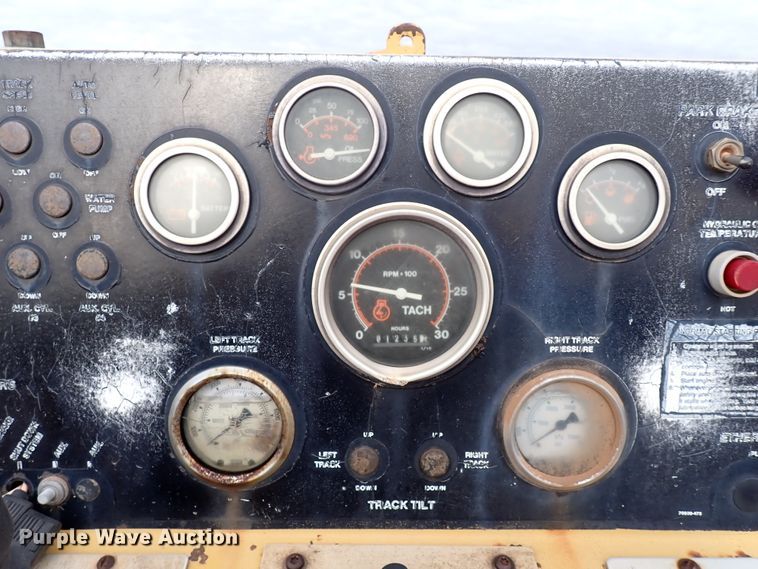 image for item DK3611 1994 Vermeer T555  trencher