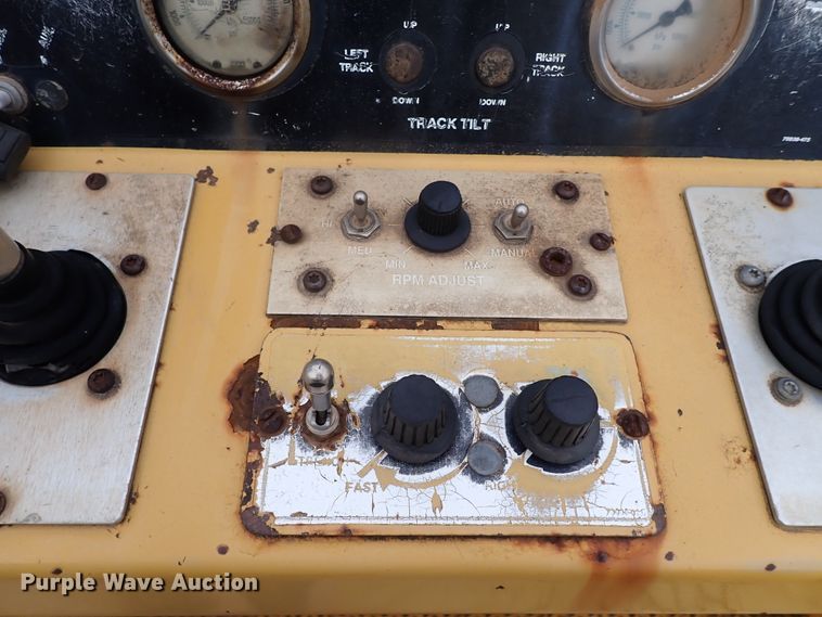 image for item DK3611 1994 Vermeer T555  trencher