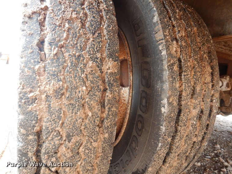 image for item DK3613 1997 Atoka 35-OFLB-50-3  drop deck equipment trailer