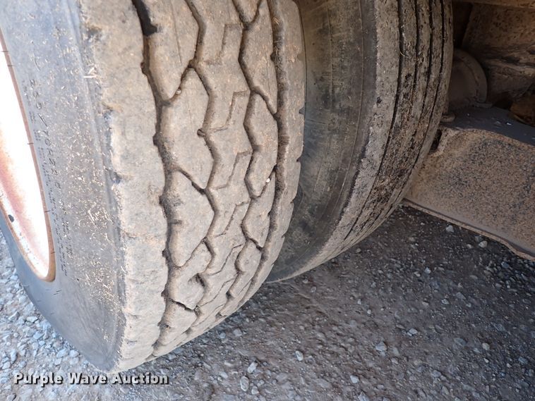 image for item DK3615 1999 Atoka 35-OFLB-50-3  drop deck equipment trailer