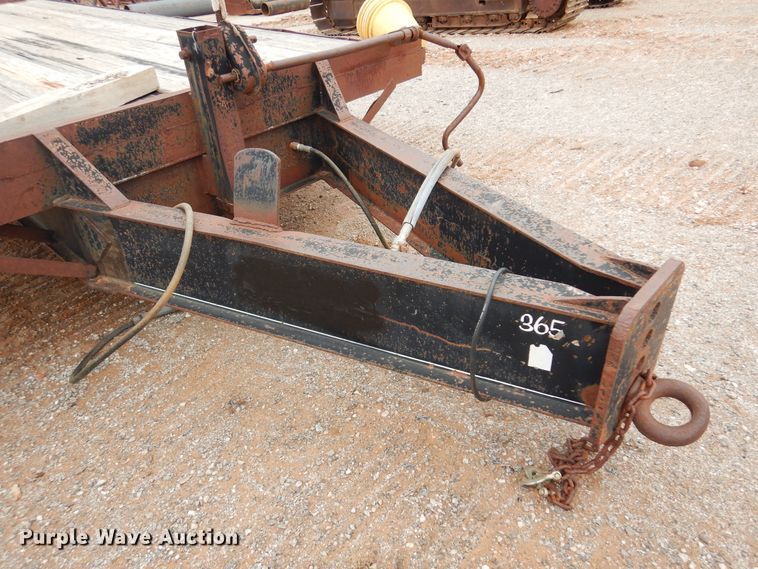 image for item DK3616 1995 Quality Discount Trailers  equipment trailer