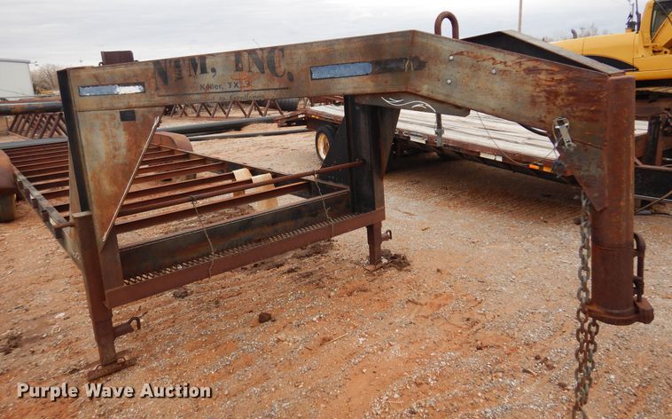 image for item DK3617 1999 National Trailer Manufacturing  equipment trailer