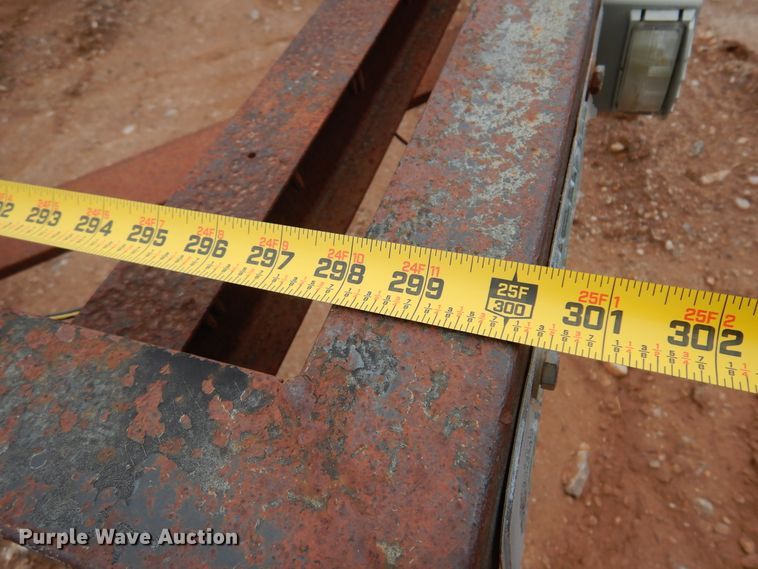 image for item DK3617 1999 National Trailer Manufacturing  equipment trailer