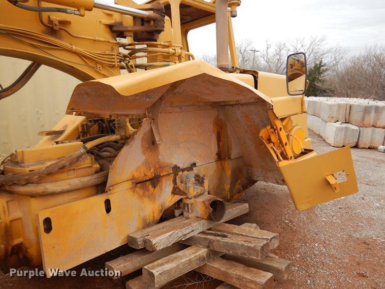 image for item DK3618 1986 John Deere 762B  water wagon