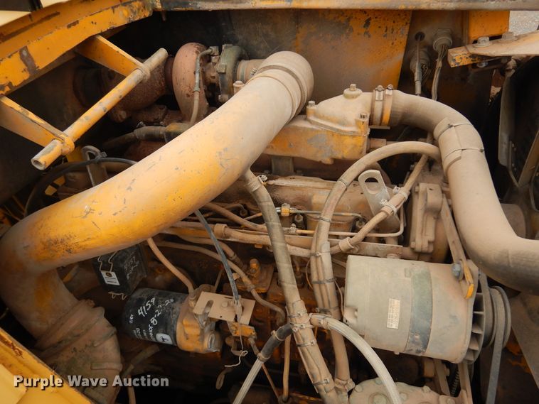 image for item DK3618 1986 John Deere 762B  water wagon