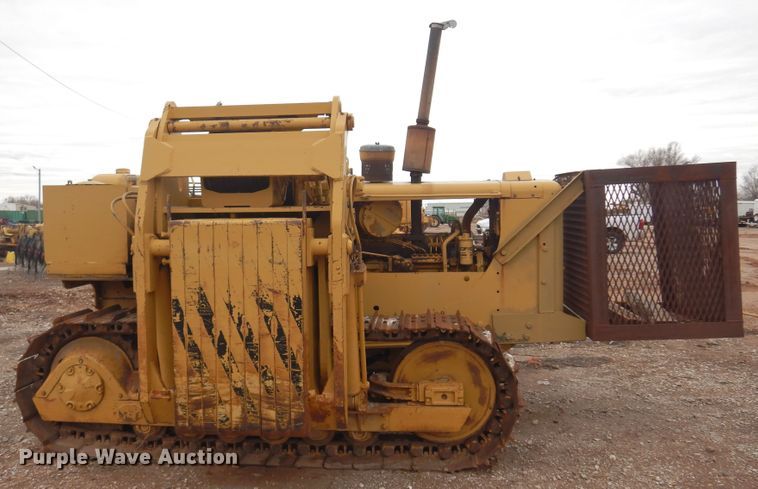 image for item DK3619 1972 Caterpillar 561C  pipelayer