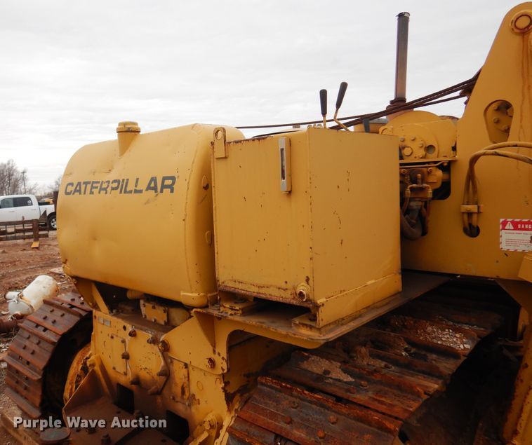 image for item DK3619 1972 Caterpillar 561C  pipelayer