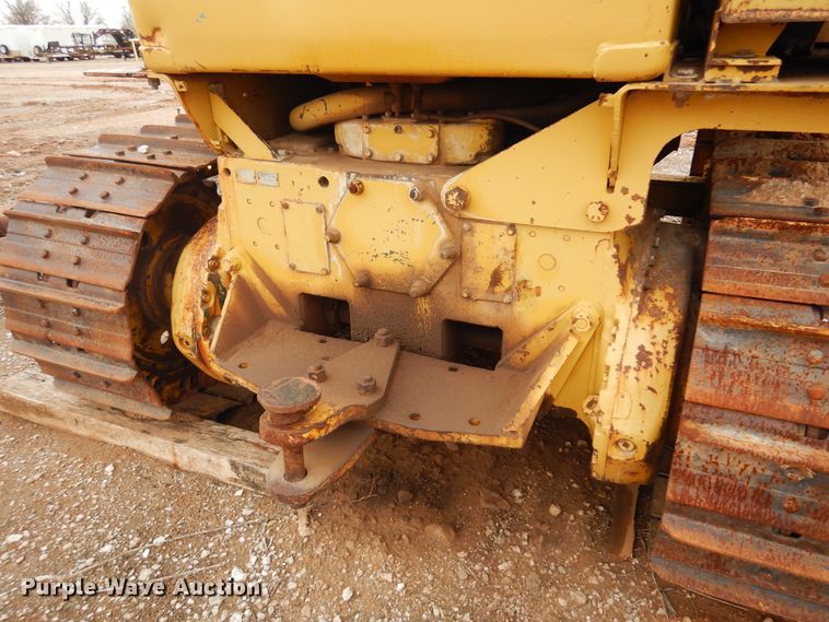image for item DK3619 1972 Caterpillar 561C  pipelayer