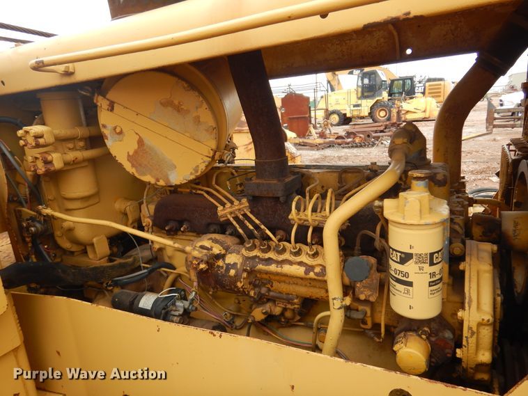 image for item DK3619 1972 Caterpillar 561C  pipelayer