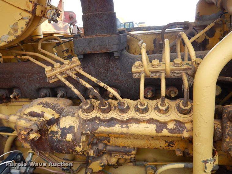 image for item DK3619 1972 Caterpillar 561C  pipelayer