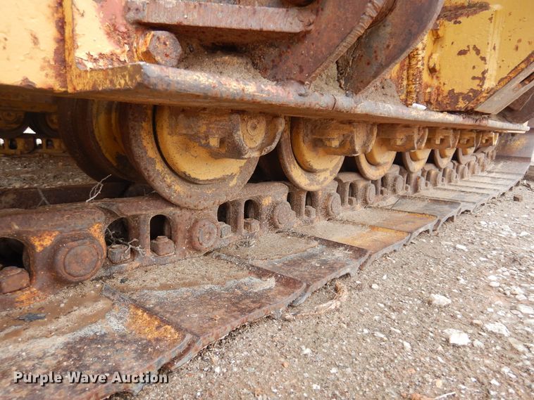 image for item DK3619 1972 Caterpillar 561C  pipelayer