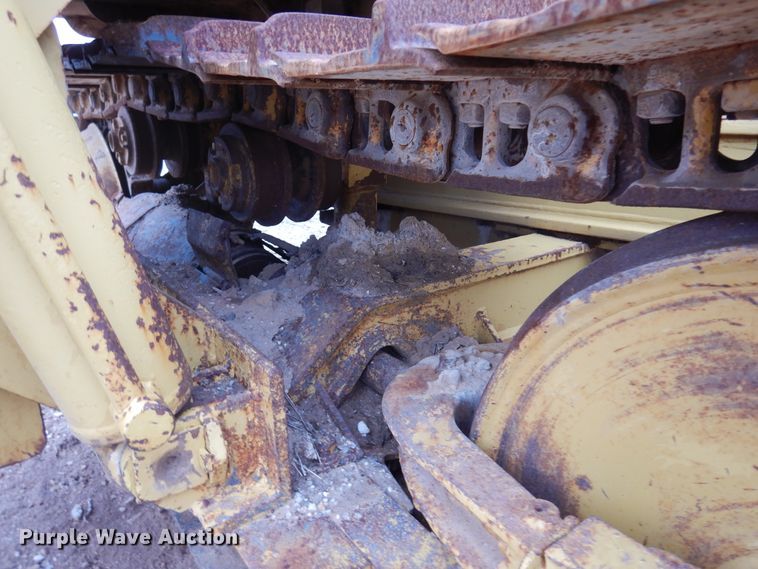 image for item DK3619 1972 Caterpillar 561C  pipelayer