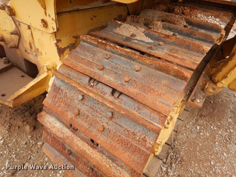 image for item DK3619 1972 Caterpillar 561C  pipelayer