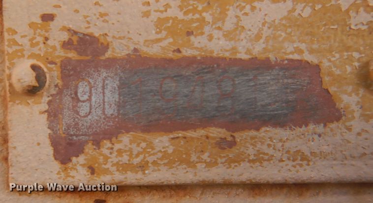 image for item DK3620 1972 Caterpillar D6  crawler tractor