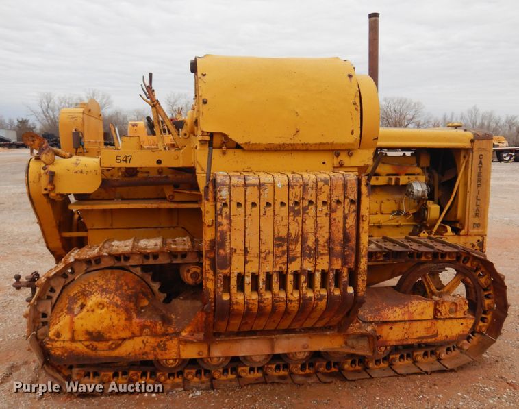 image for item DK3621 1971 Caterpillar D6  pipelayer
