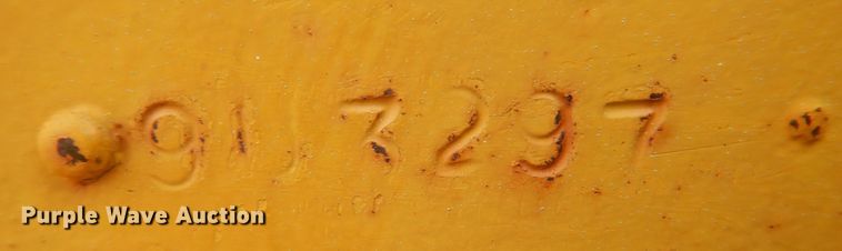 image for item DK3621 1971 Caterpillar D6  pipelayer