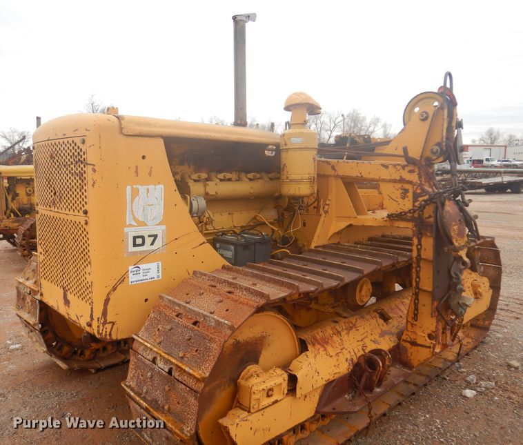 image for item DK3622 1960 Caterpillar D7  pipelayer