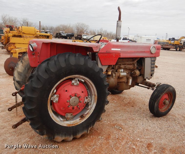 image for item DK3624 1969 Massey Ferguson 165  tractor