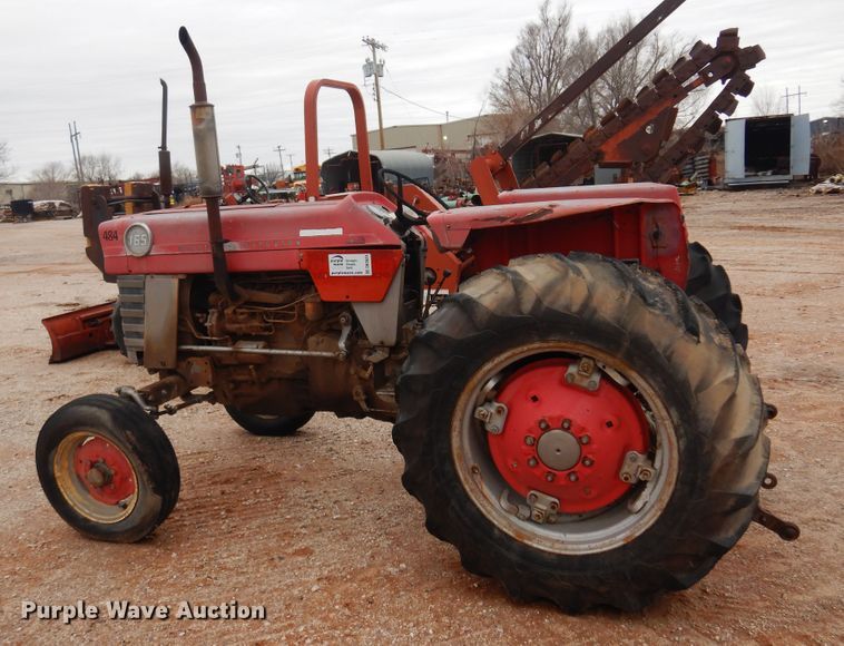 image for item DK3624 1969 Massey Ferguson 165  tractor
