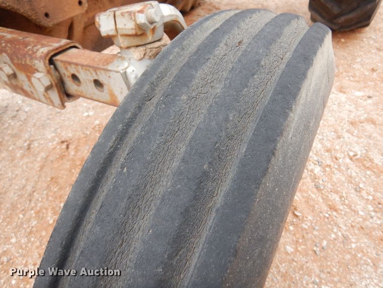 image for item DK3624 1969 Massey Ferguson 165  tractor