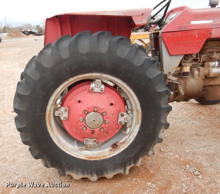 image for item DK3624 1969 Massey Ferguson 165  tractor