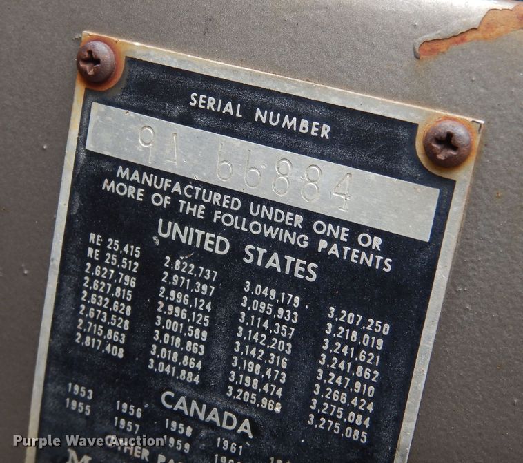 image for item DK3624 1969 Massey Ferguson 165  tractor