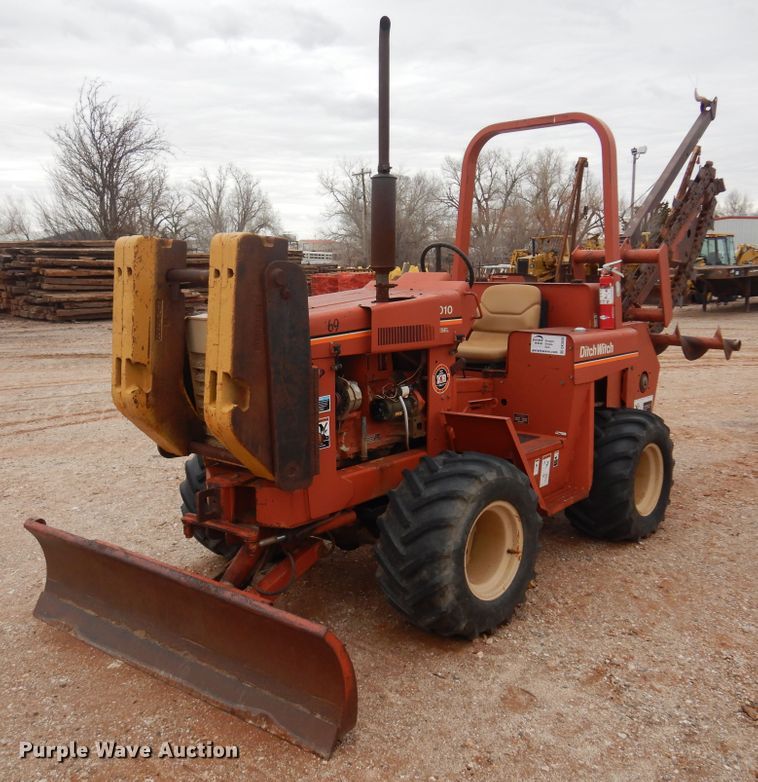 image for item DK3626 1985 Ditch Witch 5010  trencher