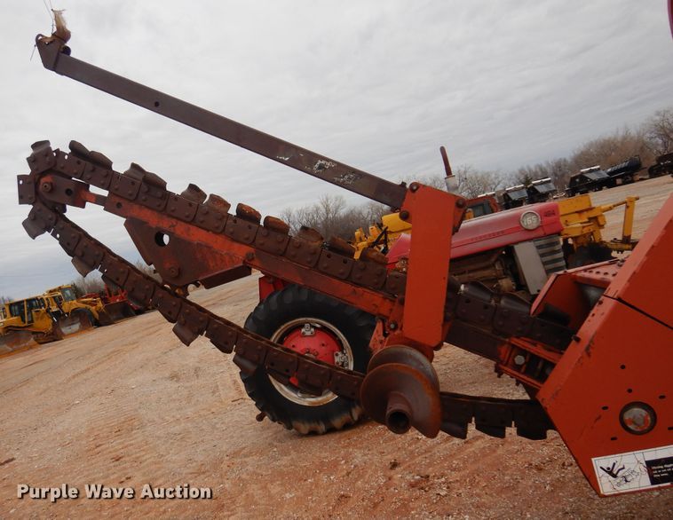 image for item DK3626 1985 Ditch Witch 5010  trencher