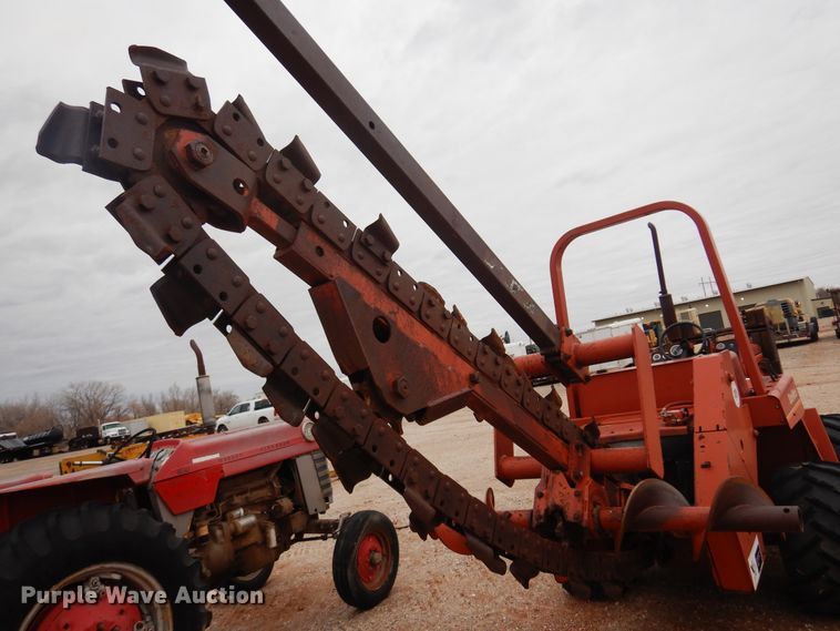 image for item DK3626 1985 Ditch Witch 5010  trencher