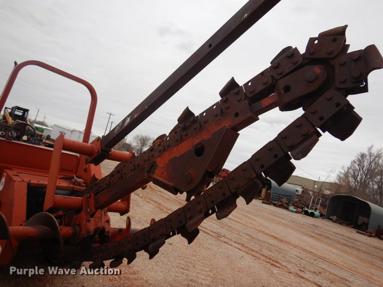 image for item DK3626 1985 Ditch Witch 5010  trencher