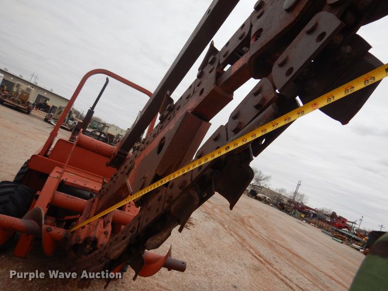 image for item DK3626 1985 Ditch Witch 5010  trencher