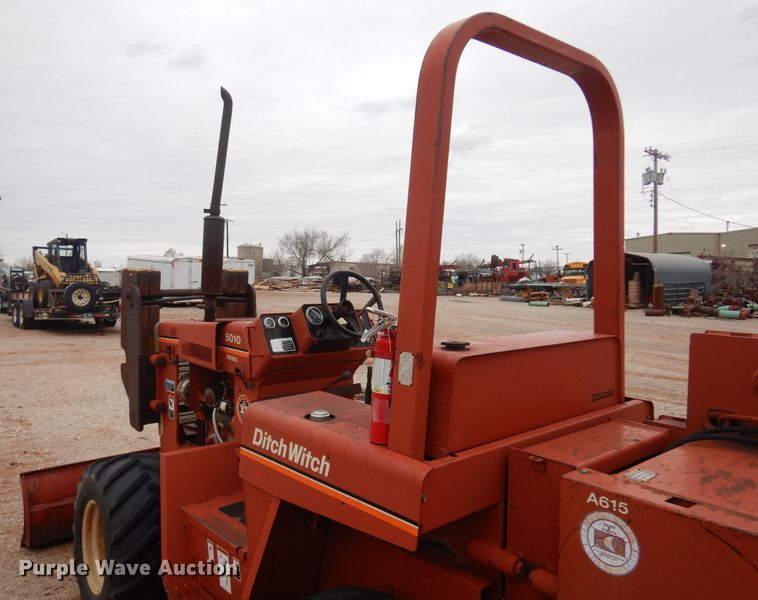 image for item DK3626 1985 Ditch Witch 5010  trencher