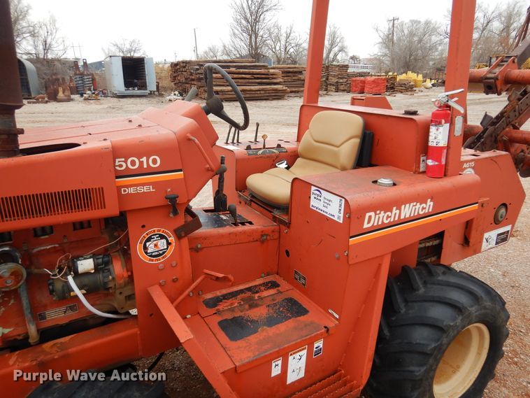 image for item DK3626 1985 Ditch Witch 5010  trencher