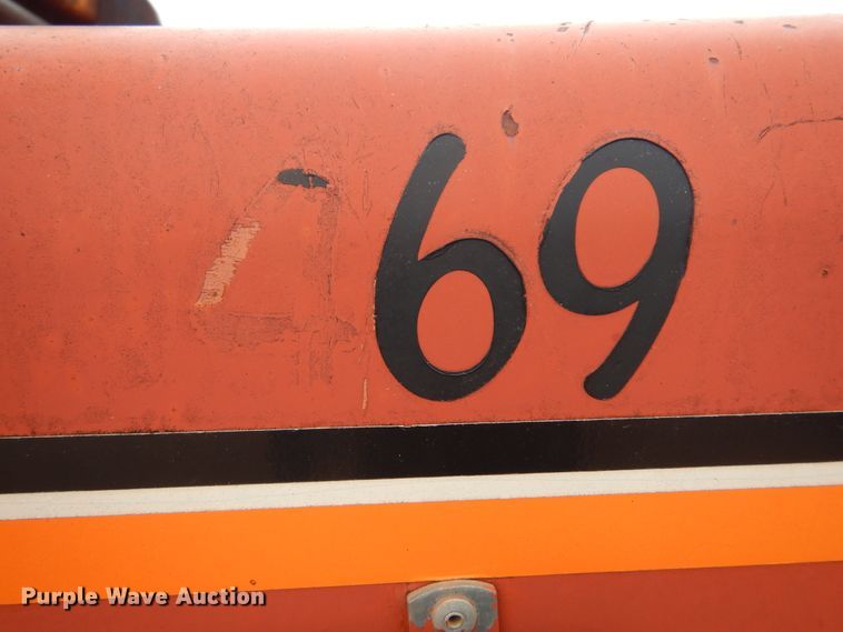 image for item DK3626 1985 Ditch Witch 5010  trencher