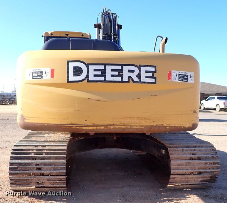 image for item DK3628 2011 John Deere 200D LC  excavator