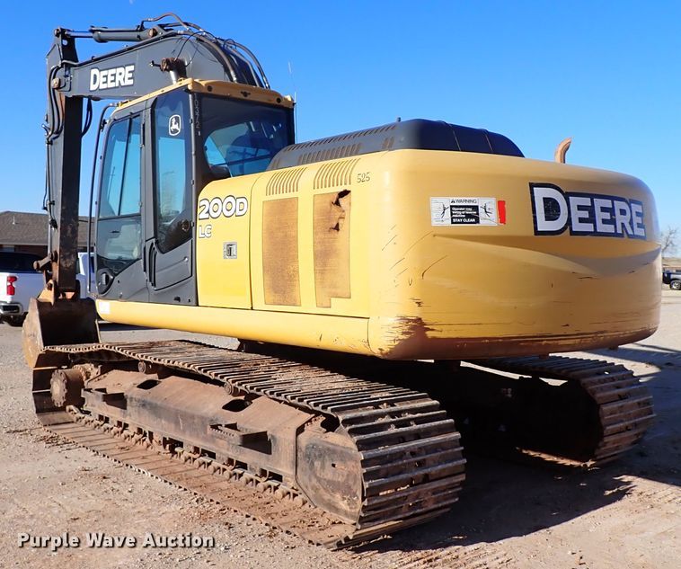 image for item DK3628 2011 John Deere 200D LC  excavator