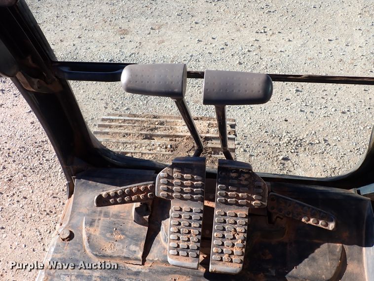 image for item DK3628 2011 John Deere 200D LC  excavator