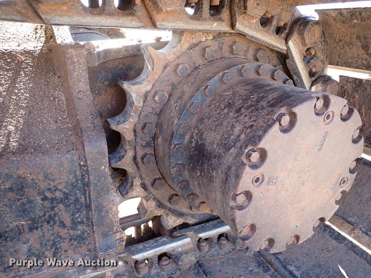 image for item DK3628 2011 John Deere 200D LC  excavator