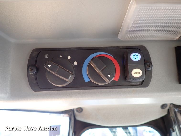 image for item DK3630 2012 Caterpillar D8T  dozer