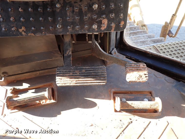 image for item DK3630 2012 Caterpillar D8T  dozer