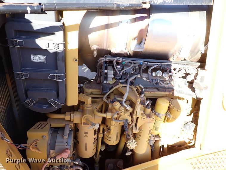 image for item DK3630 2012 Caterpillar D8T  dozer