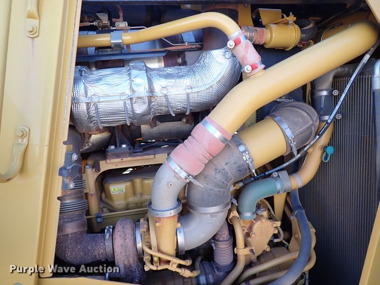 image for item DK3630 2012 Caterpillar D8T  dozer