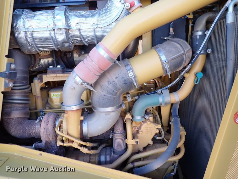 image for item DK3630 2012 Caterpillar D8T  dozer